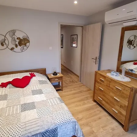 Duplex Climatise Avec Terrasse 